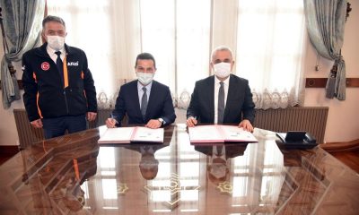 Üniversitemiz ve AFAD Arasında Afet Farkındalık Eğitimi İş Birliği Protokolü İmzalandı