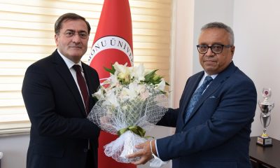 Üniversitemiz İlahiyat Fakültesinde Dekanlık Devir Teslim Töreni Yapıldı