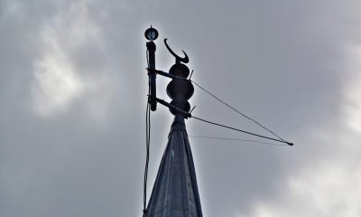 Minarede 700 Yıllık Ok