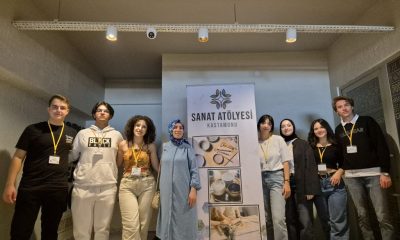 Beslenme ve Diyetetik Topluluğu tarafından Seramik Yapma ve Beyaz Çanta Boyama Etkinliği