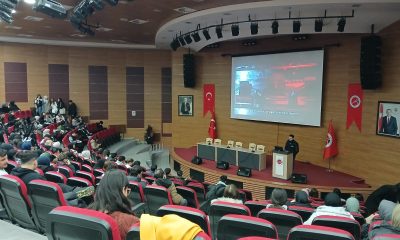 Kastamonu İl Emniyet Müdürlüğü’nden  Kastamonu Üniversitesi Öğrencilerine Siberay Eğitimi 