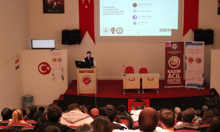 <strong>İİBF’de Güvenli İnternet Kullanımı Eğitimi</strong>