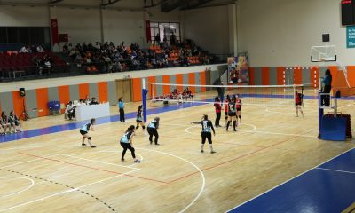 İletişim Fakültesi Kadın Voleybol Takımı Mücadeleyi Bırakmadı!