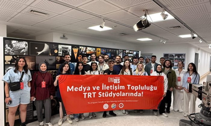 Medya ve İletişim Topluluğu, TRT Stüdyolarında