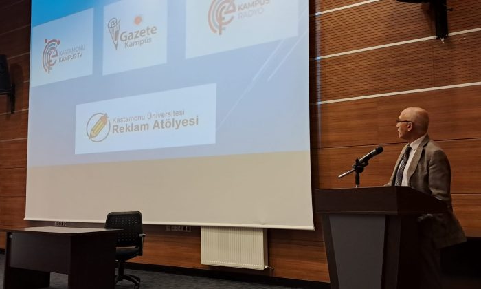İletişim Fakültesi’nde “Yükseköğretime Uyum” Dersi