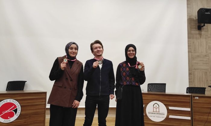 İlahiyat Fakültesi’nde “Derun Akademi 1. Münazara Turnuvası” düzenlendi
