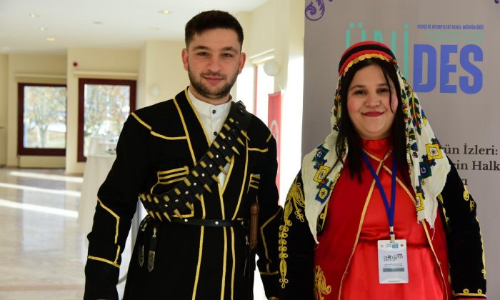 <strong>Öğretmen Adaylarına Yönelik Halk Oyunları Çalıştayı Gerçekleştirildi</strong>