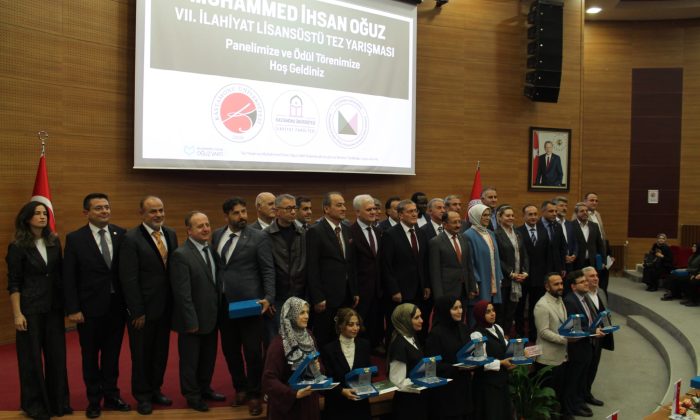 <strong>Kastamonu Üniversitesi Muhammed İhsan Oğuz VII. İlahiyat Lisansüstü Tez Yarışması’nda Ödüller Sahibini Buldu</strong>